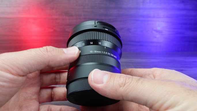 Amazon.com : 10-18mm F2.8 DC DN (for E Mount) : Electronics
